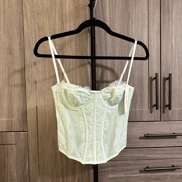 *****SOLD***** NWT Urban Outfitters Modern Love Corset - Picture 5 of 11